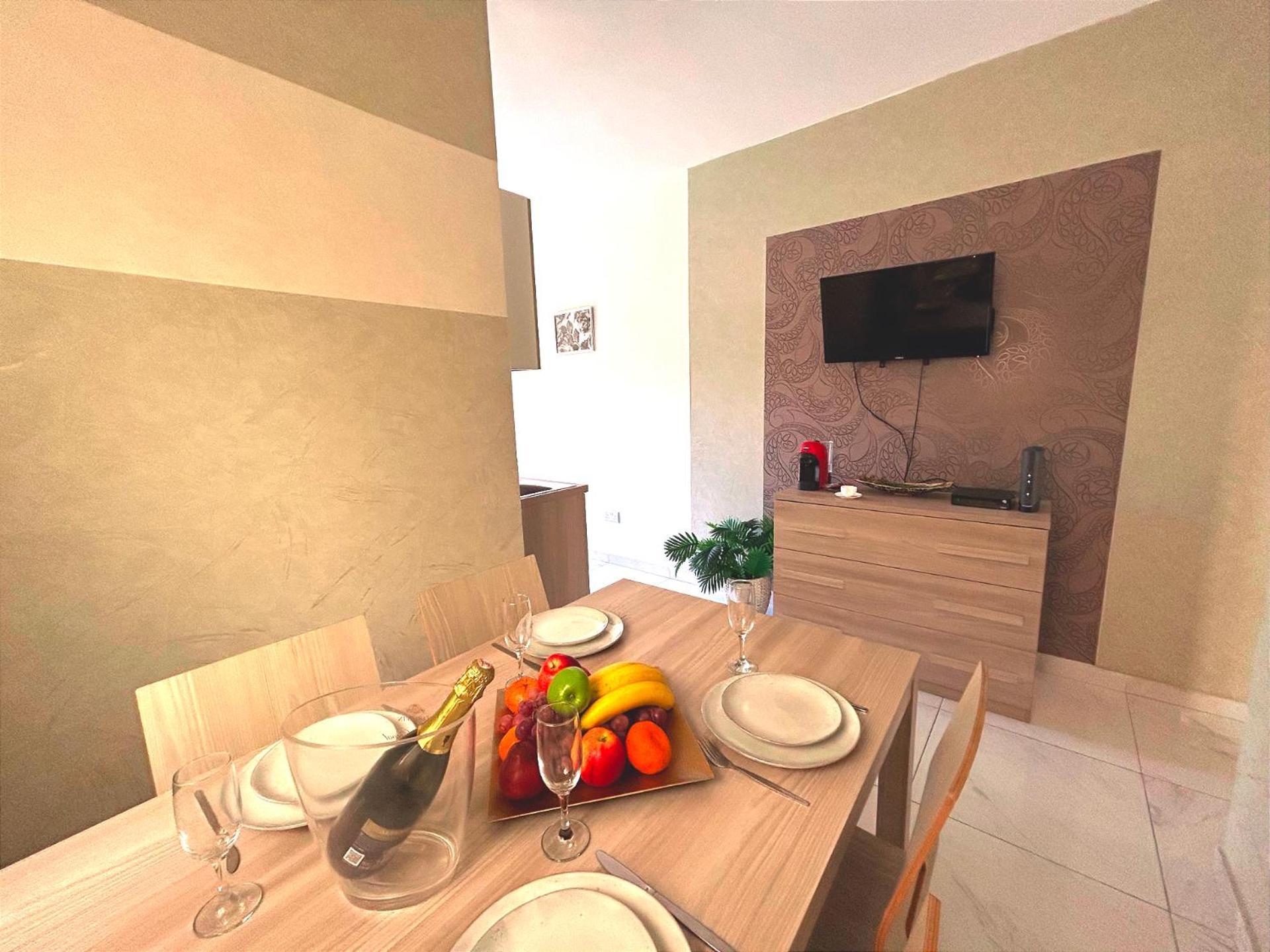 Arzella Apartments Xlendi Stylish Stay Near Beach Local Eats Exterior foto